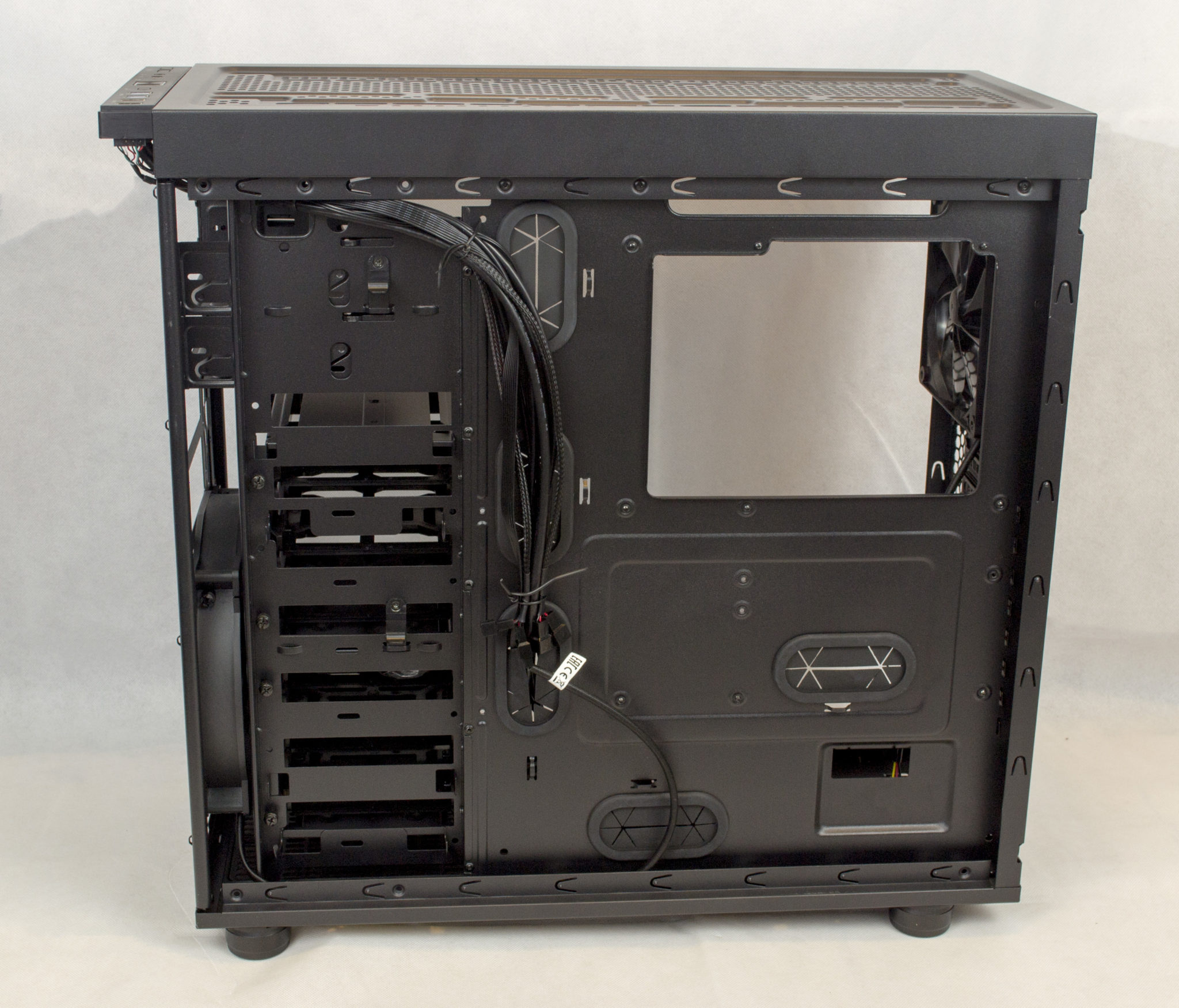 Thermaltake Suppressor F51 Tower Case Review | Page 3 | Play3r