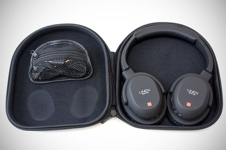 lindy bnx-60 wireless headphones case interior