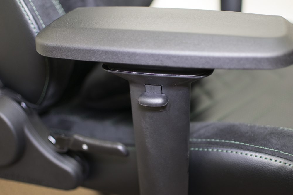 noblechairs-epic-review-full-chair-5