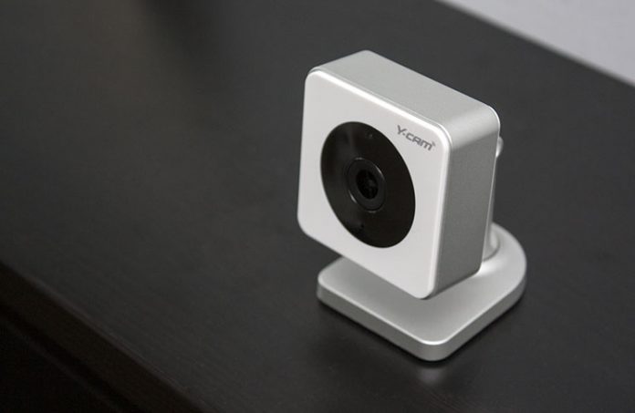 Y-cam Evo Indoor HD Wi-Fi Security Camera Review 6