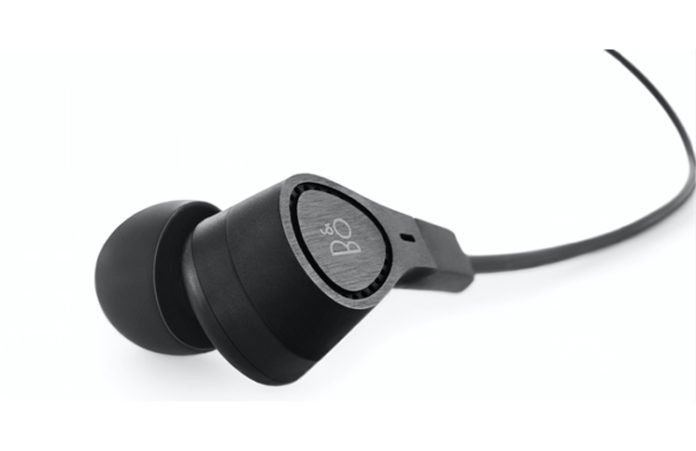 BEOPlay E4 Close-up feature