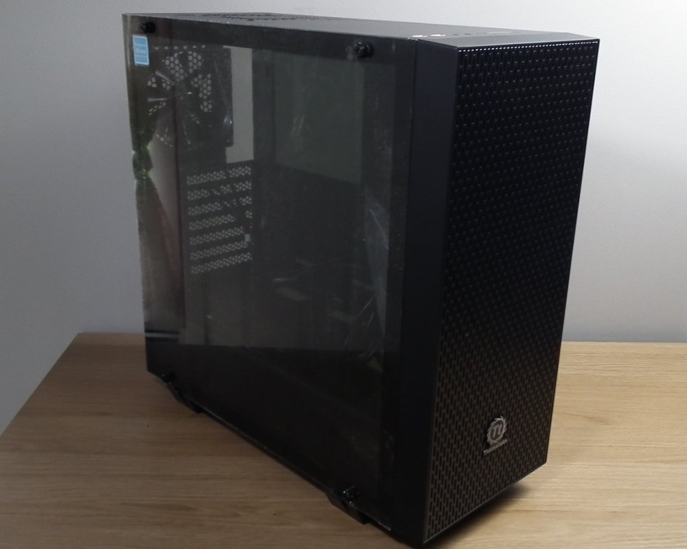 Thermaltake Core G21 TG front side