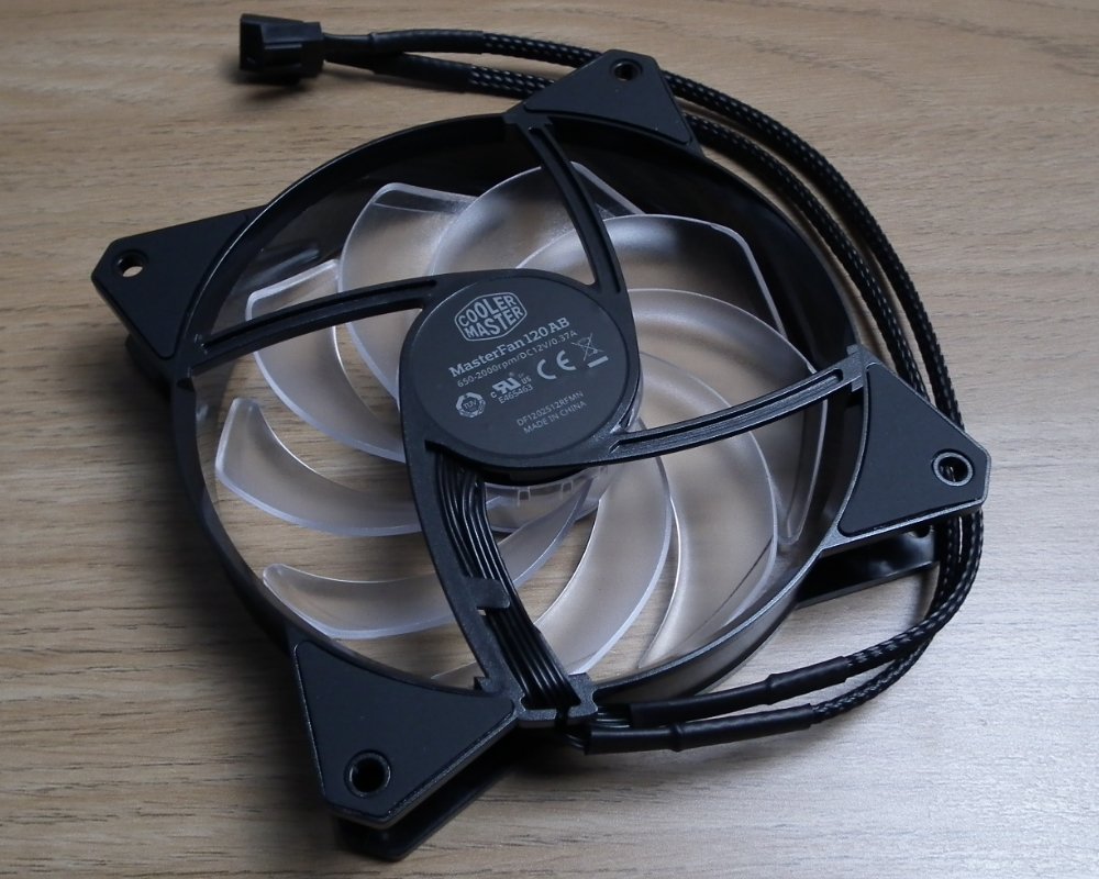 ML120L RGB fan