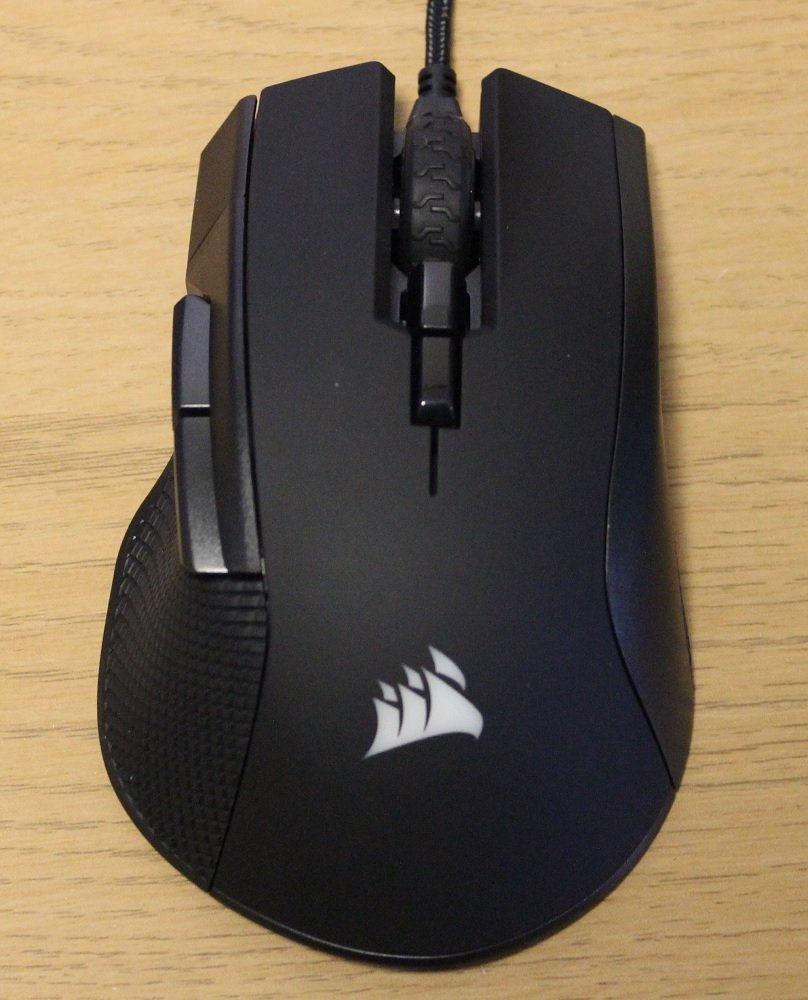 Corsair Ironclaw RGB mouse top