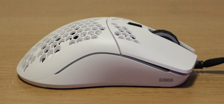 glorious pc gaming mouse model 0 right