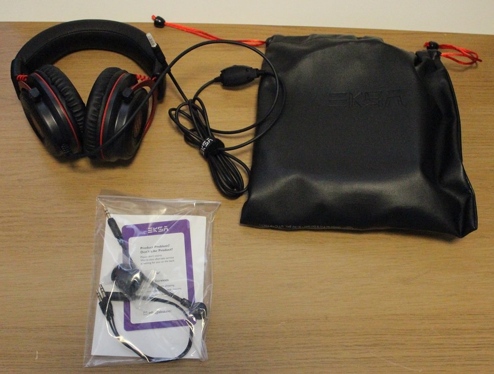 eksa E900 headset box contents