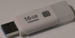 Toshiba TransMemory U301 USB 3.0 16GB USB Flash Drive