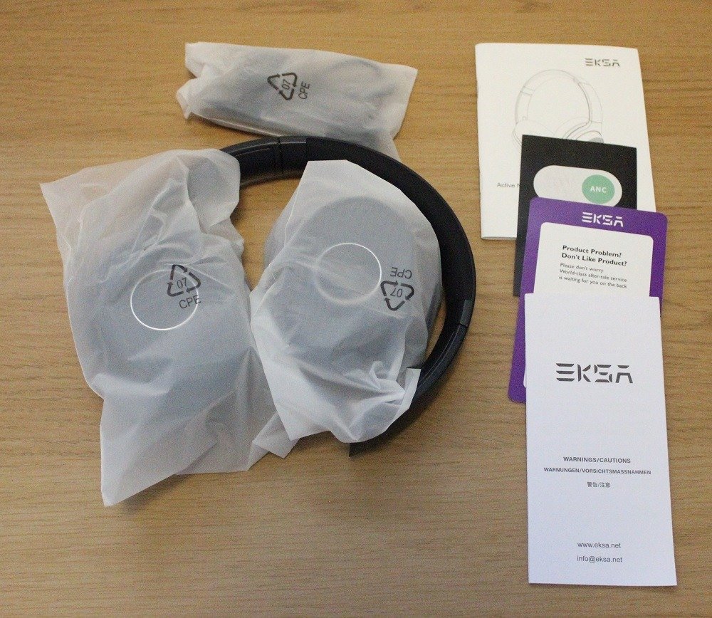 EKSA E5 ANC Wireless Headphones case contents