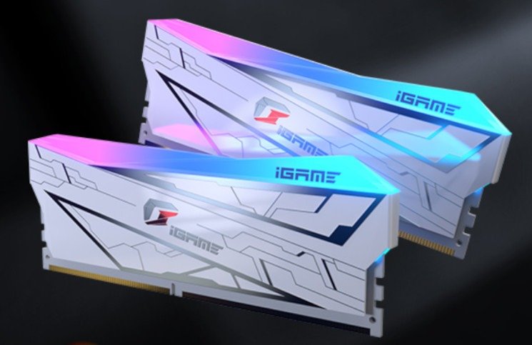 COLORFUL iGame Vulcan DDR4 Launches: B-die, White PCB